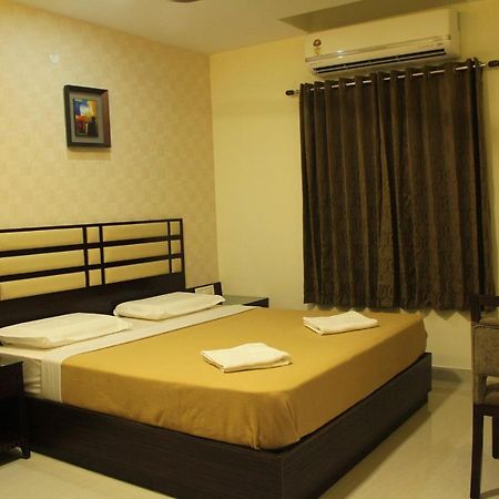 Hotel M.P Temples Inn Kumbakonam Zewnętrze zdjęcie